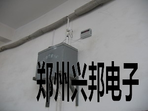 沟槽式厕所节水器在郑州二七区长江东路小学安装现场