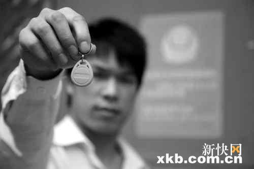 广州：政府补贴，永和街村民扎堆请装“门禁”